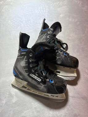Bauer Nexus N6000 Ice Hockey Skates Junior Size 5 R Wide Fit TUUK 5R